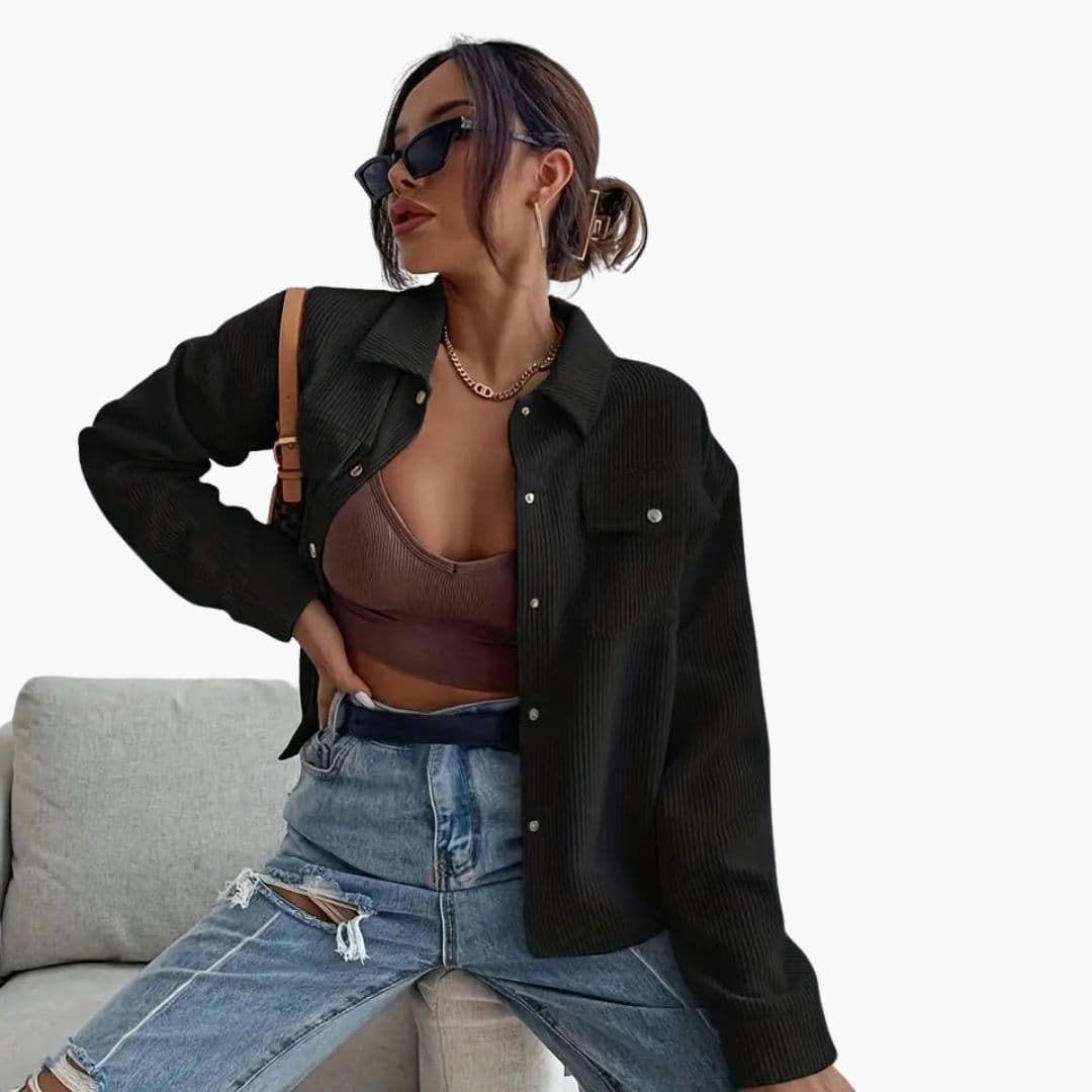 Veste femme avec boutons et poches latérales