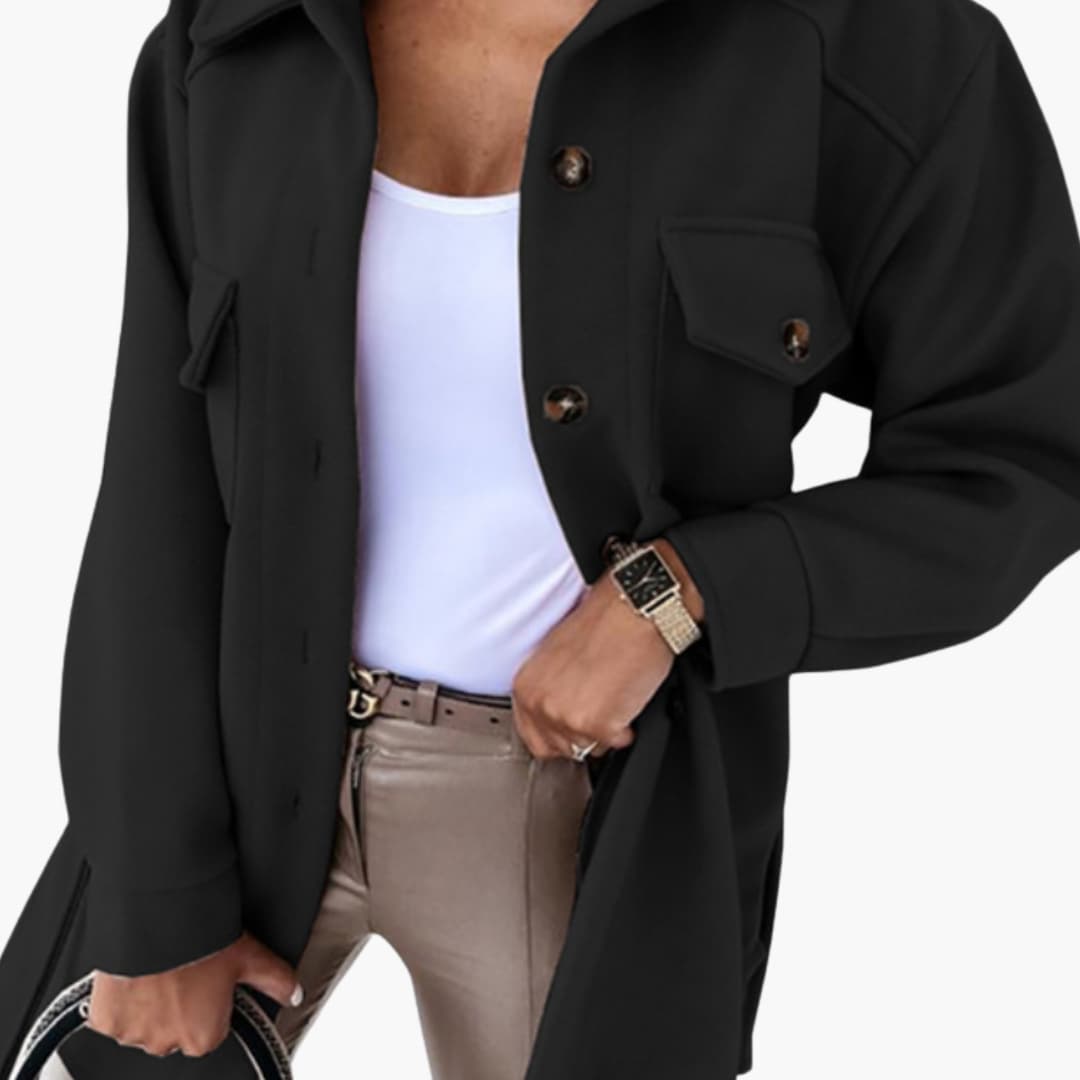 Chaqueta de mujer con bolsillos con solapa y cuello ancho