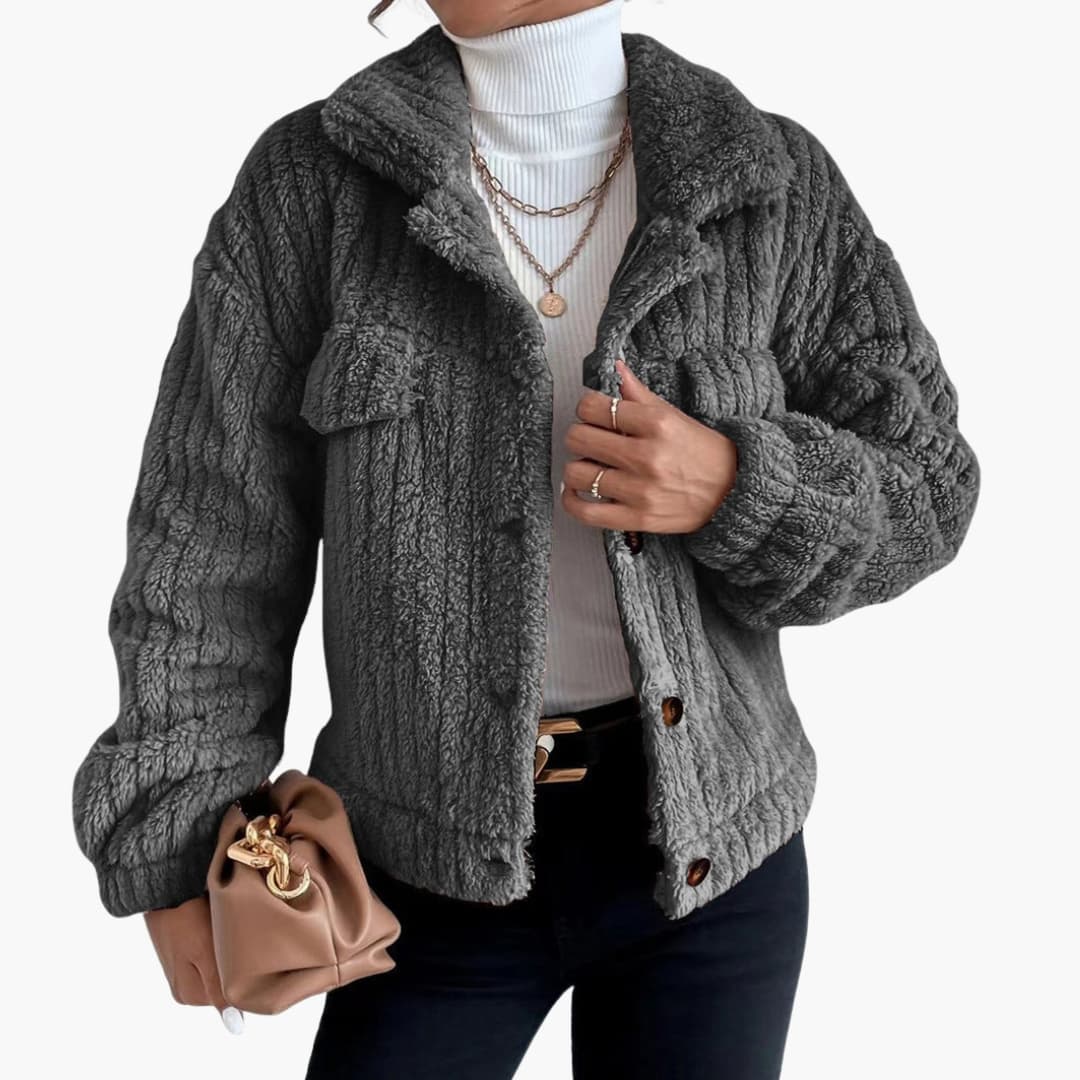 Veste femme courte avec fermeture boutonnée