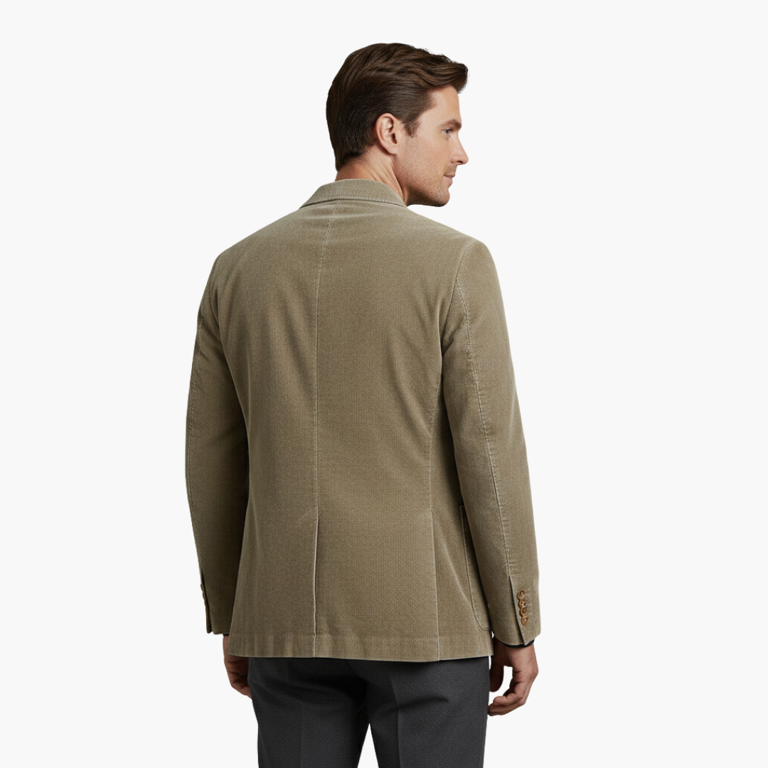 Men's jacket with notched lapel and front buttons