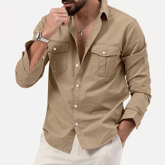 Chemise homme à manches longues avec poches poitrine et fermeture boutonnée